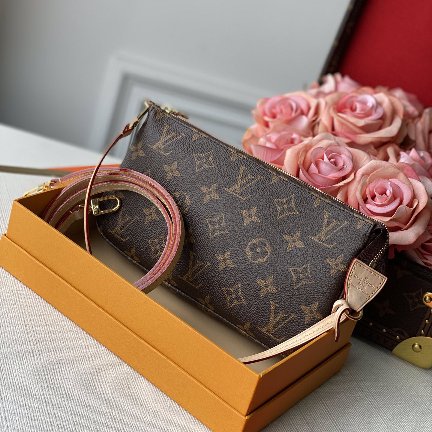 LV Satchel bags - Click Image to Close